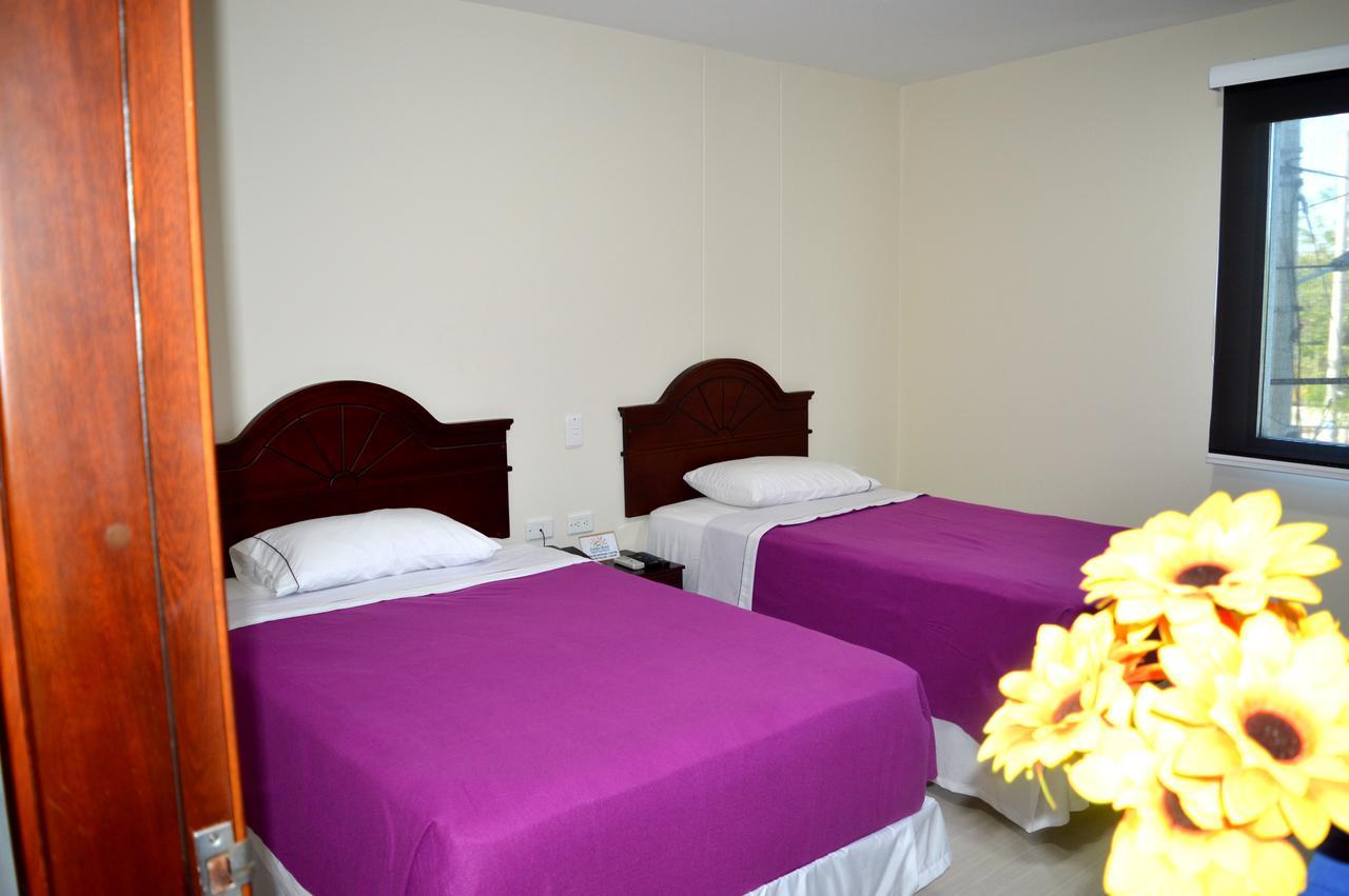 Sol Caribe Hotel Soledad Extérieur photo