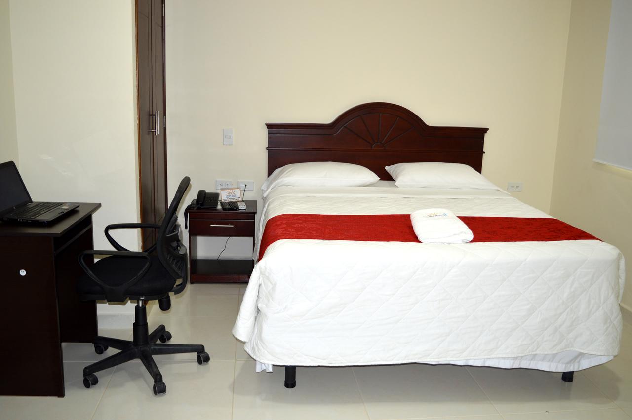 Sol Caribe Hotel Soledad Extérieur photo